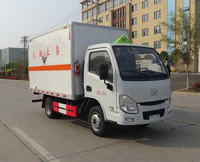 躍進(jìn)小福星腐蝕性物品廂式運(yùn)輸車圖片